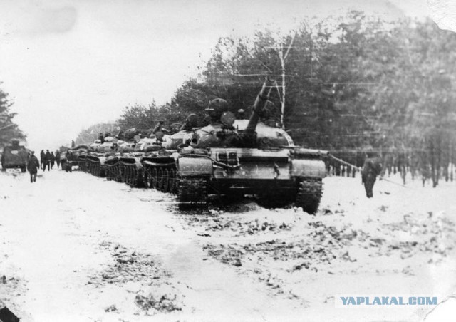 30 мгновений из жизни танкового полка Советской Армии