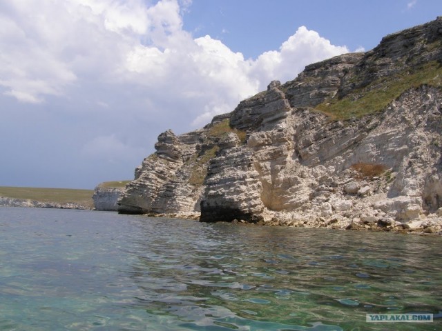 Мыс Тарханкут - самая западная точка Крыма.