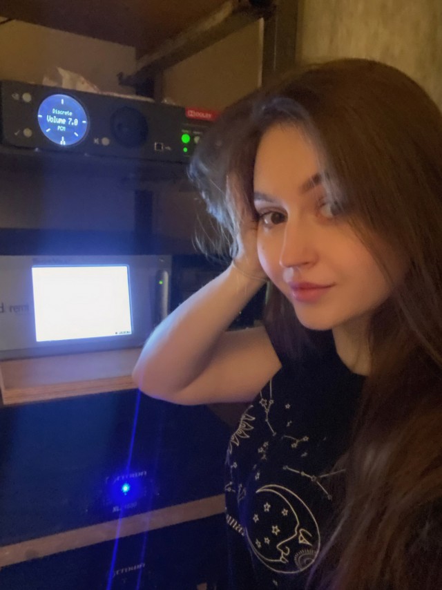 Девушки в естественной среде обитания. Часть 8
