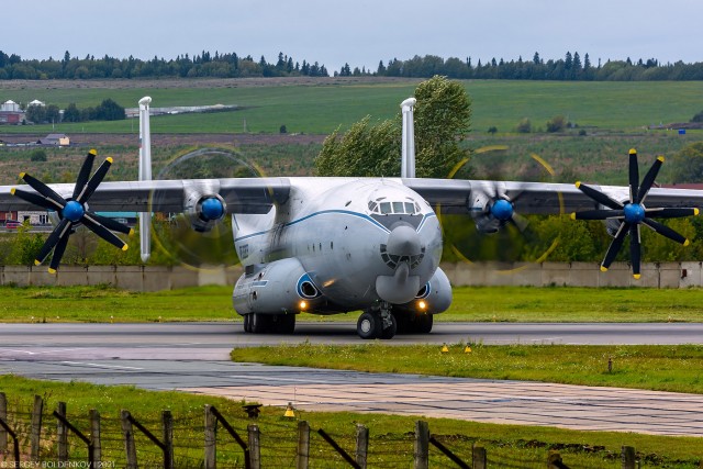 Ан-22: «Летающий собор» Страны Советов
