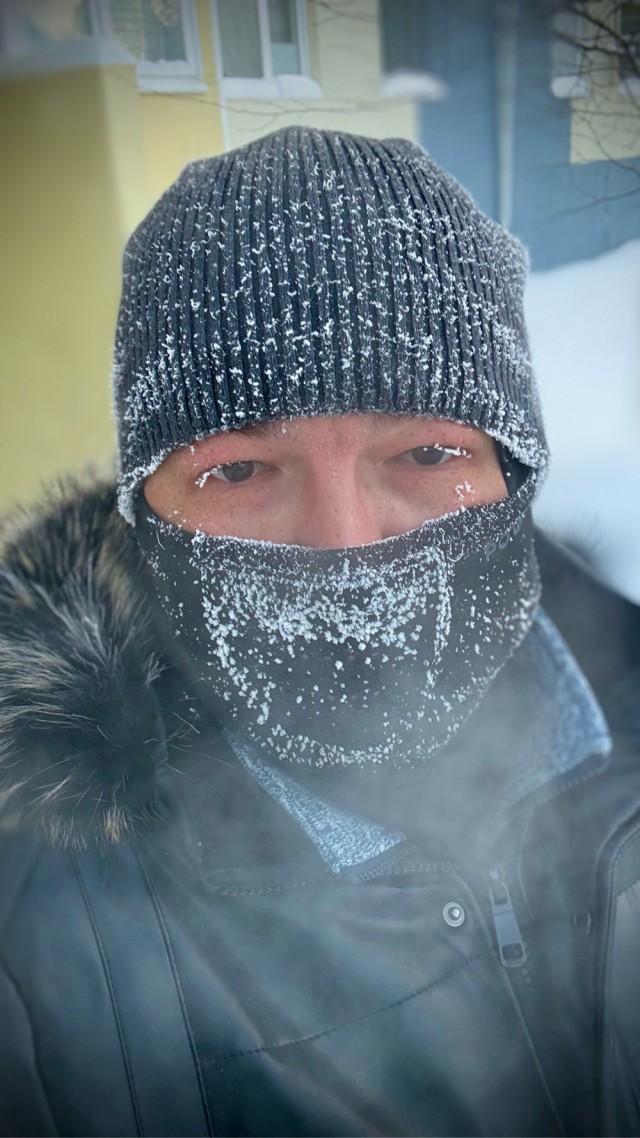 В Госдуме хотят запретить россиянам прятать лица на улицах