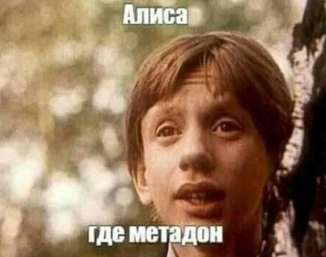 Во Владивостоке заметили мужчину, летающего над картодромом на необычном аппарате