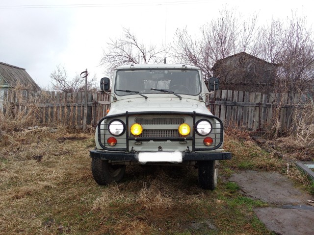 Про уазик