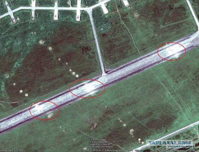 Дозаправка стелс-бомбардировщика B-2 в воздухе