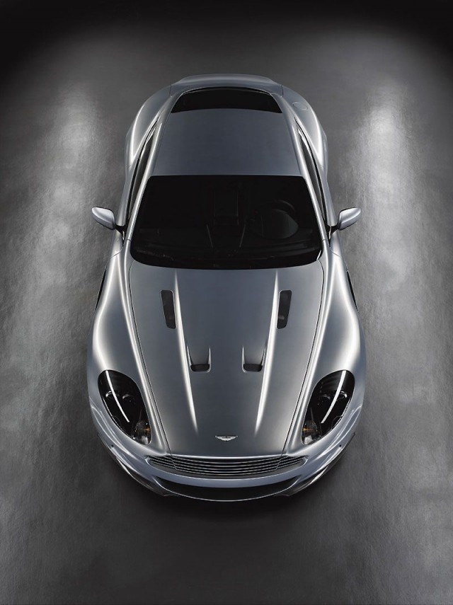 Премьера Aston Martin Dbs