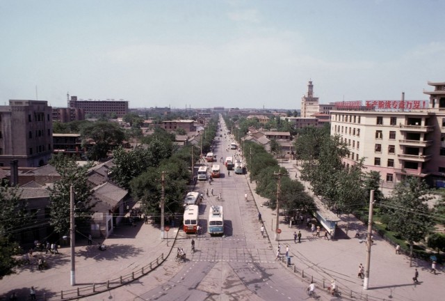 Улицы мира в 1970 году. Какими они были полвека назад