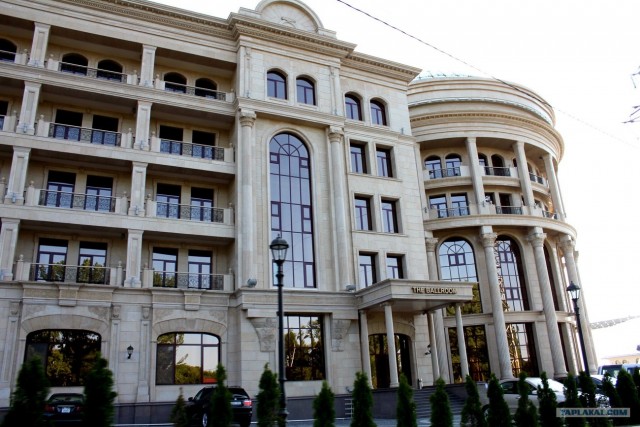 Алматы 2011: город контрастов