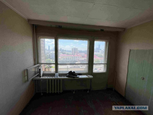 Вонючая однушка и тотальный ремонт