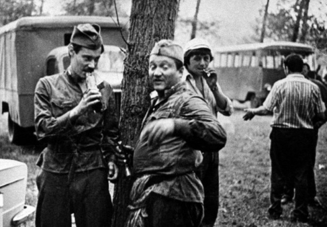 Место встречи изменить нельзя.(фильм)