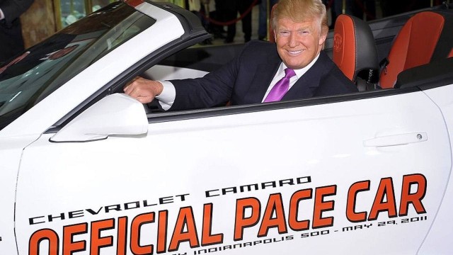 Трамп пообещал рассекретить документы об убийстве Кеннеди, теракте 11 сентября и деле миллиардера-педофила Эпштейна