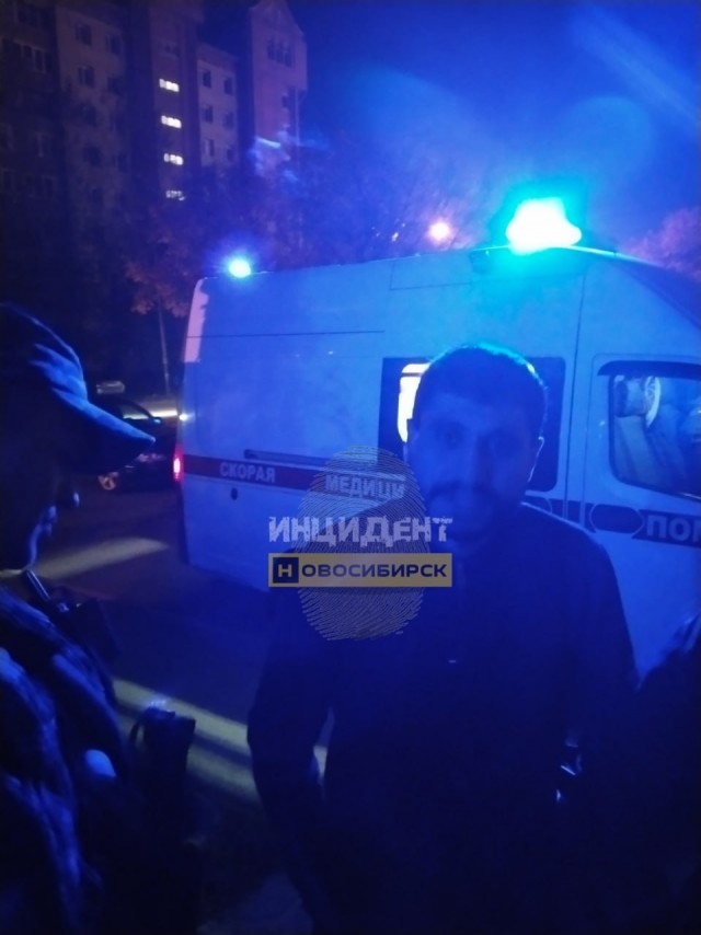 Сами знаете кто напали на продавца