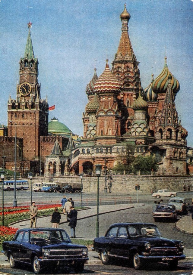 Москва и москвичи. Двадцатый век. 03.03.2025