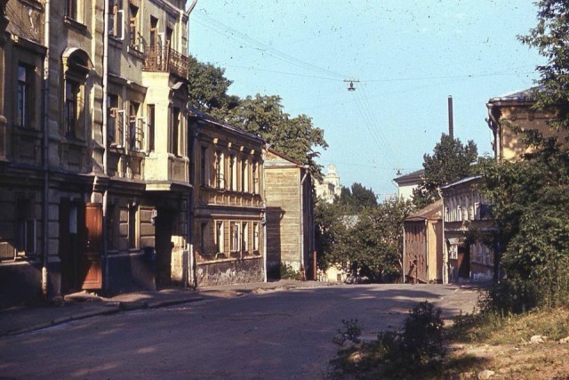 Москва и москвичи. Двадцатый век. 03.08.25