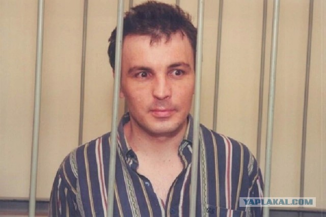 "Тольяттинский потрошитель" Олег Рыльков требовал миллион рублей за изъятые ФСИН вещи.
