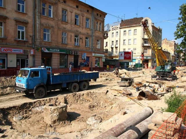 Грандиозный ремонт улицы во Львове