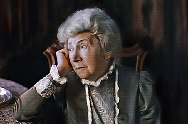Миссис Хадсон из "Приключений Шерлока Холмса и доктора Ватсона"