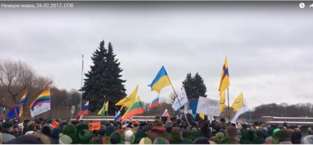 Московские работяги побили "бандеровцев" за "Славу Украине!"