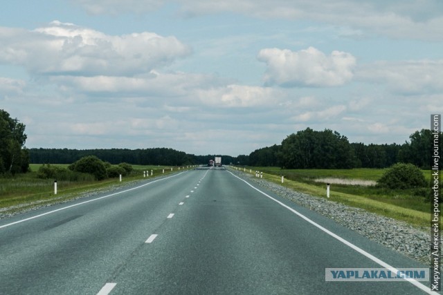 Есть ли дороги в России? Проехал до Магадана на машине и посмотрел