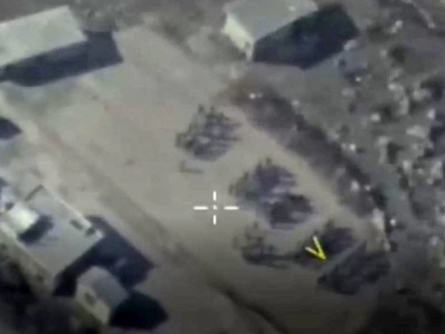 Россия уничтожила парад боевиков в Сирии
