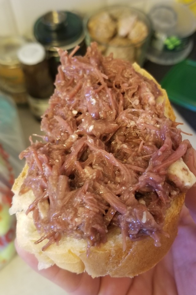 Соя,лишний жир, свинина вместо говядины, закладка мяса в 2 раза меньше нормы - вся тушенка по ГОСТу, проверка Росконтроль