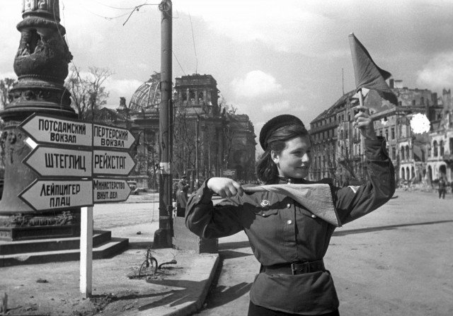 Великая Отечественная в фотографиях 22 - Победа!