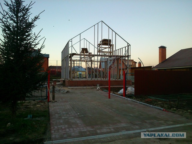 И снова стройка