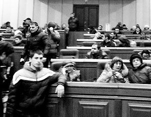 В Кривом Роге захватили горсовет