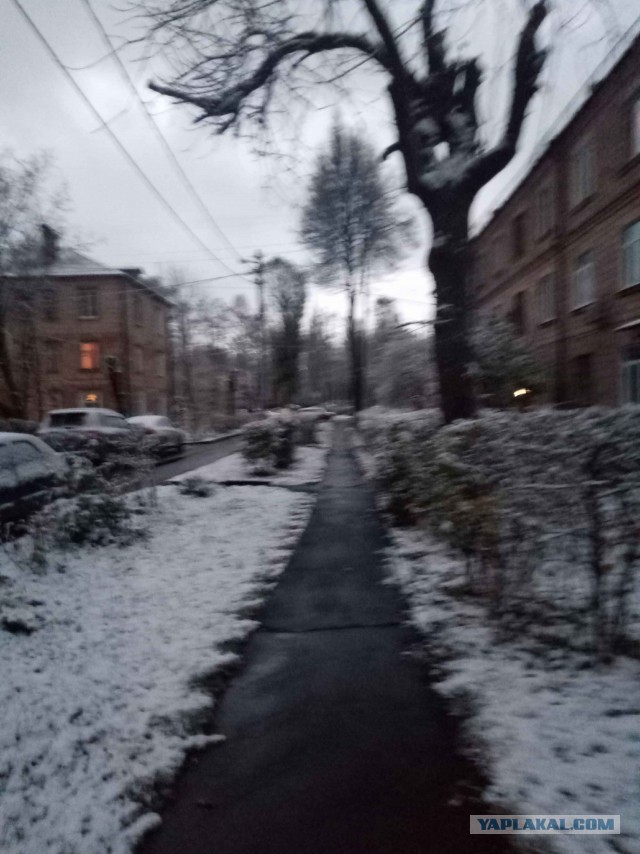 Вот и ЗИМА пришла в Челябинск! А какие у вас дороги сейчас?