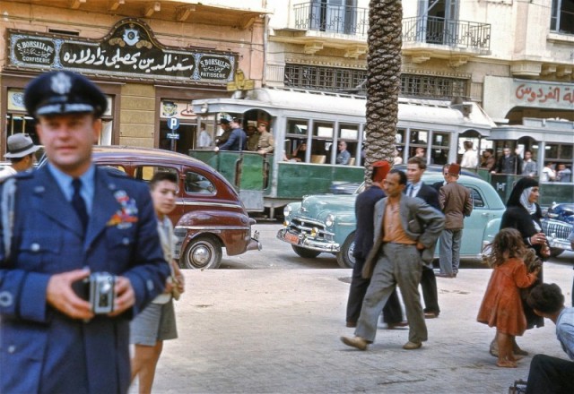 Улицы мира 70 лет назад. 1952 год