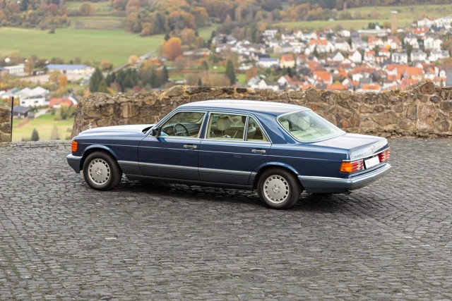 1991 Mercedes-Benz 560 SEL. Автопятница №84.