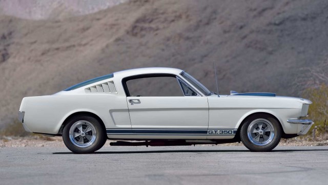 60 лет Shelby Mustang. Красивых автофото пост к юбилею