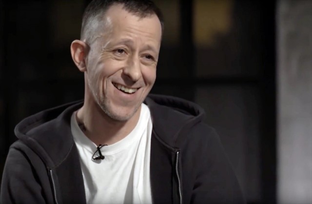 Солнце греет