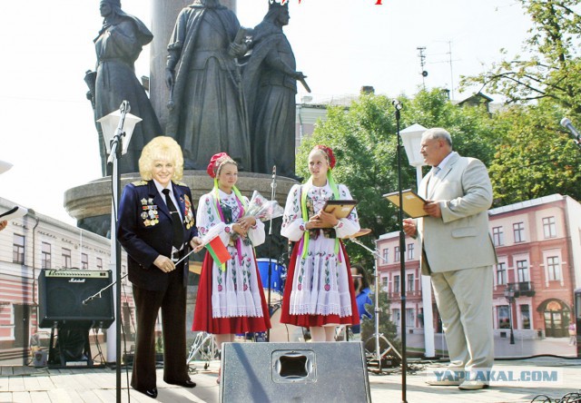 14 фотошопных провалов 2015 года