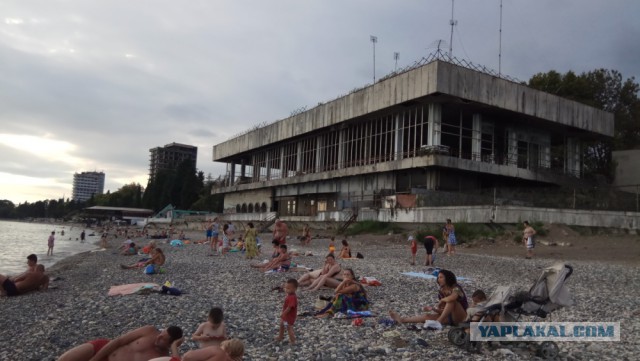 На авто по Абхазии.