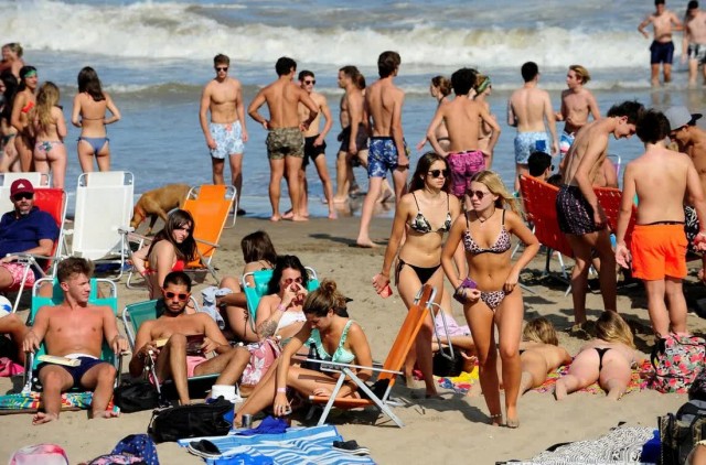 Лето на аргентинских пляжах - отдых для глаз в зимний период