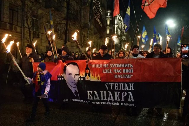 В конгрессе США призвали не помогать Украине из-за нацистов