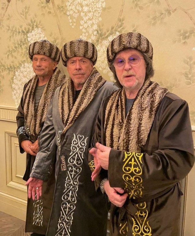 Победная поступь идиотизма по планете.