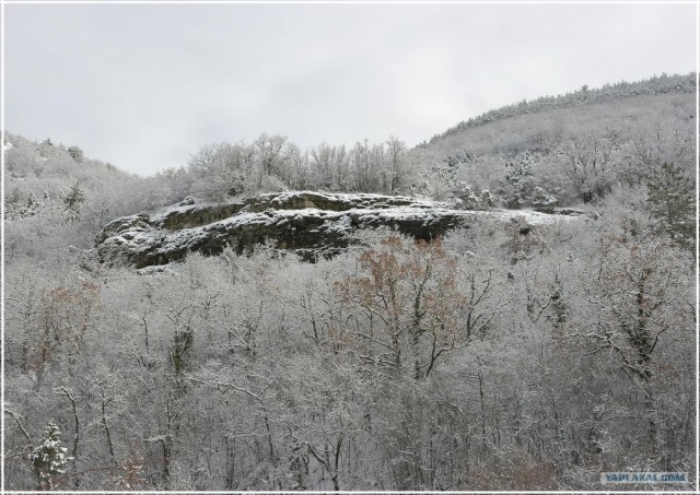 Крым. Терновка. Зимние дороги.