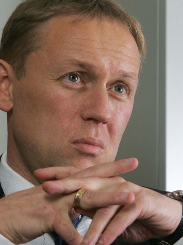 Выдавшая ордер на арест Владимира Путина судья скончалась после взрыва микроволновки