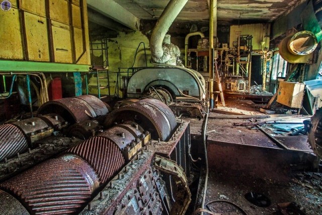 Ядерный реактор подлодки в заброшенном учебном центре подводников