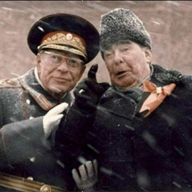 И вдруг Брежнев умер...