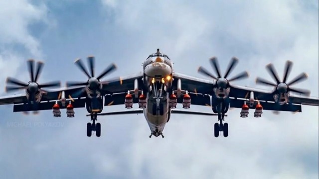 Сегодня ночью ВКС России изменили тактику.