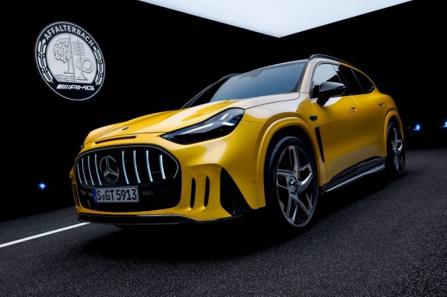 Mercedes-AMG представила электрический кроссовер мощностью до 1169 л.с.