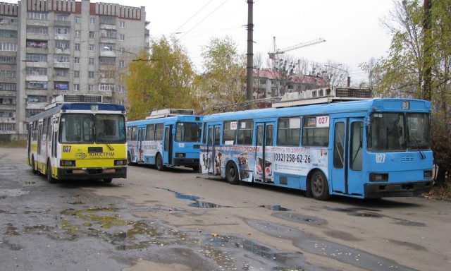 Игра на ЯПе: Угадай АВТО-9