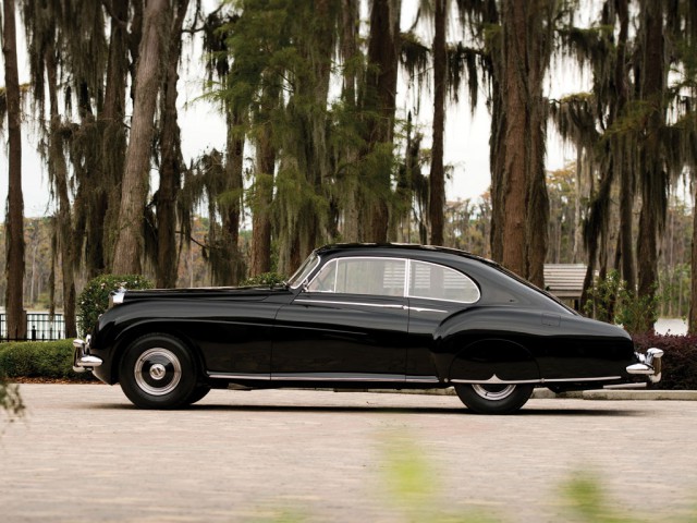 Автомобили RM Auctions/Sotheby's