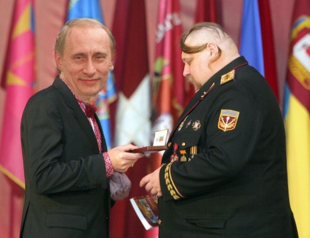 Фотожаба: Награда нашла героя