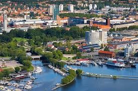 Русскую церковь в Швеции местные спецслужбы заподозрили в "слежке за работой военного аэропорта"