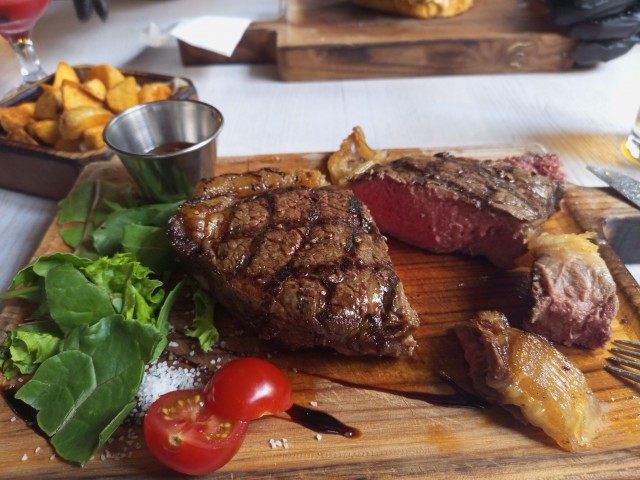 Как жарить стейк?