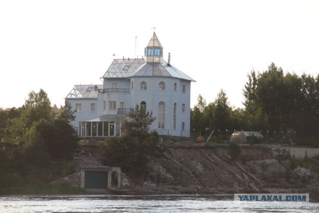 Путешествие по Неве