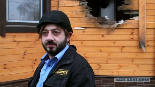 Водитель на Варшавском шоссе очень хотел поговорить с соседом-автомобилистом, сосед-автомобилист решил его немного успокоить